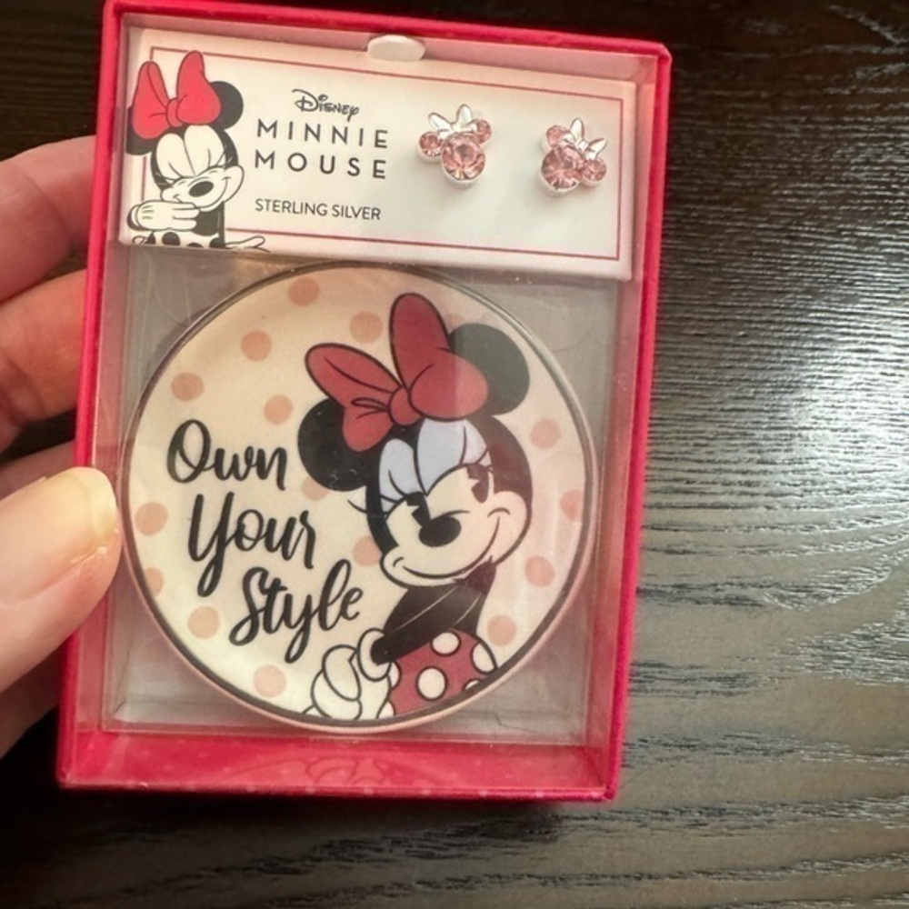Disney New Minnie Mouse Sterling Silver 925 pink crystal earrings dish gift